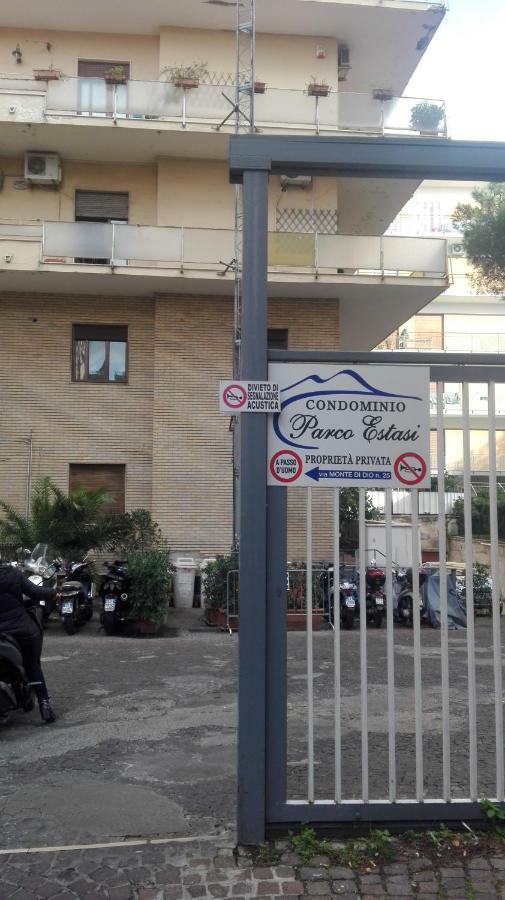 Suite Estasi Naples Exterior photo